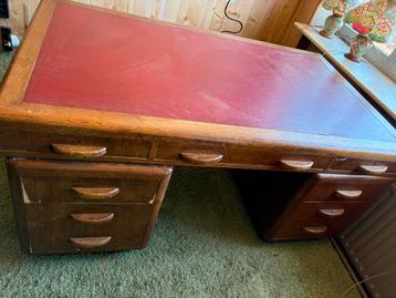 vintage bureau Amsterdamse School beschikbaar voor biedingen