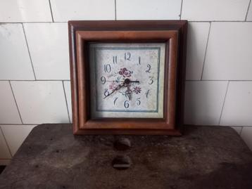 vintage wandklok, oude klok, brocante, Erref, made in France beschikbaar voor biedingen