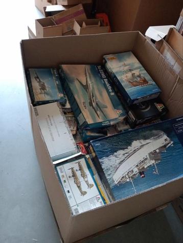 Modelbouw retour pallet beschikbaar voor biedingen