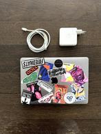 Macbook pro 13" 2018 space gray (touch bar), Computers en Software, Apple Macbooks, MacBook Pro, Gebruikt, 2 tot 3 Ghz, Qwerty