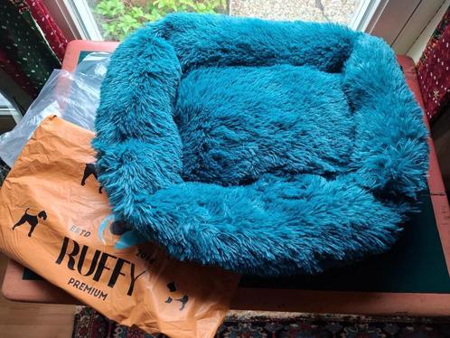 Ruffy pluche honden/kattenmand in zeegroen maat M, Dieren en Toebehoren, Hondenmanden, Nieuw, Pluche, Verzenden