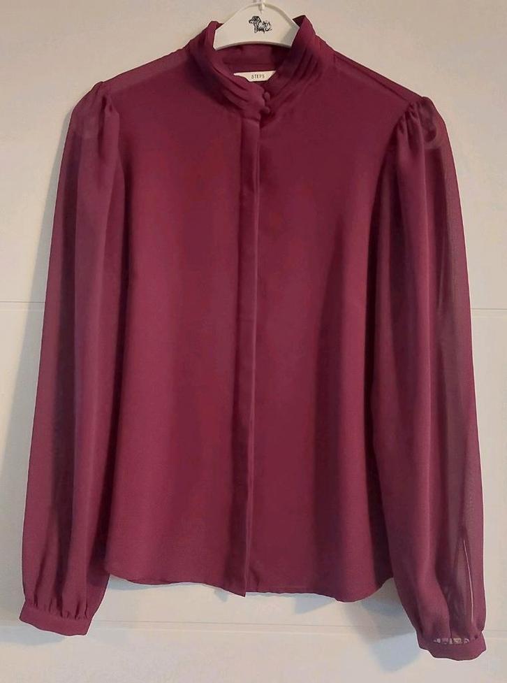 Feestelijke rode blouse, Kleding | Dames, Blouses en Tunieken, Zo goed als nieuw, Maat 38/40 (M), Rood, Ophalen of Verzenden