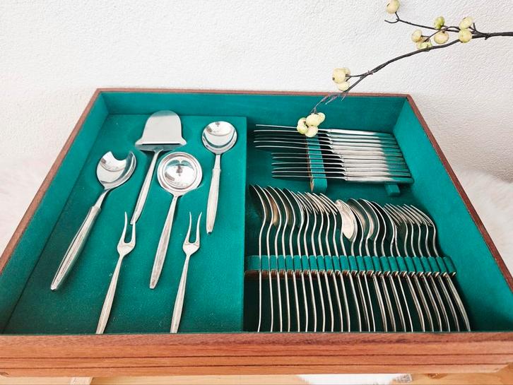 Verzilverde bestekset parelrand van Gero 100, Huis en Inrichting, Keuken | Bestek, Ophalen of Verzenden