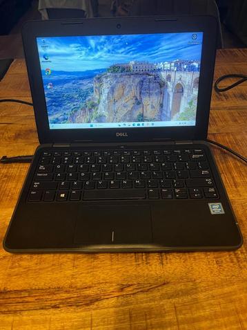 Mooie Dell laptop beschikbaar voor biedingen