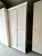 Witte kledingkast kinderkamer - zo goed als nieuw!, Ophalen of Verzenden