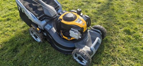 Stiga grasmaaier briggs & stratton gazonmaaier benzine twin, Tuin en Terras, Grasmaaiers, Zo goed als nieuw, Cirkelmaaier, Ophalen