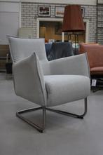 Luxe fauteuil Aron Jess Design metaal velvet stof lichtgrijs