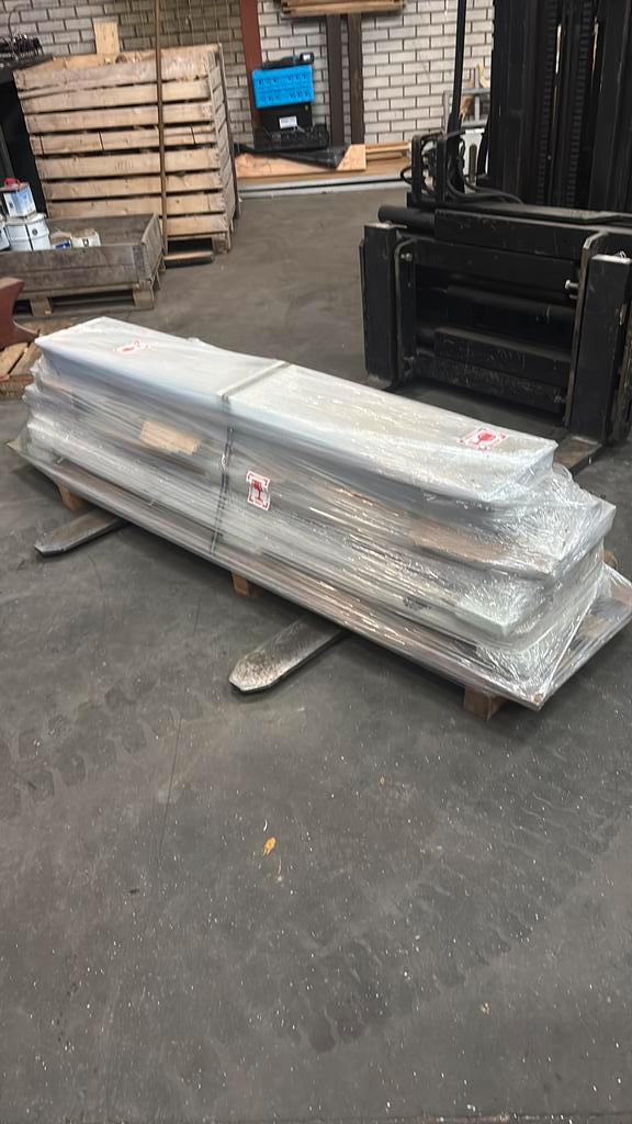 Ikea Billy kast gedemonteerd, Huis en Inrichting, Kasten | Boekenkasten, Zo goed als nieuw, 50 tot 100 cm, 200 cm of meer, 25 tot 50 cm