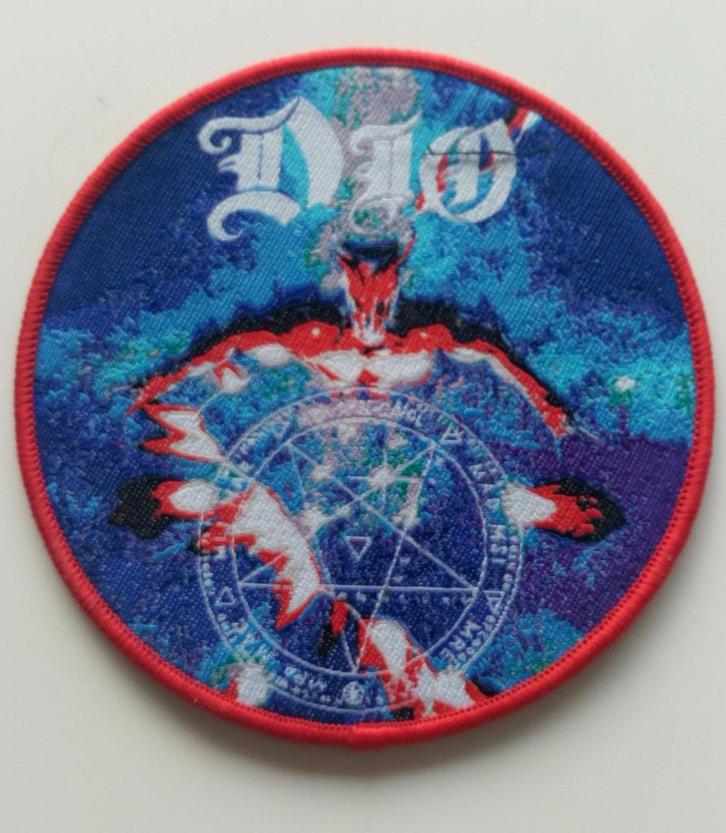 Dio vrij  mooie patch 62 limited edition rode border, Verzamelen, Muziek, Artiesten en Beroemdheden, Nieuw, Kleding, Verzenden