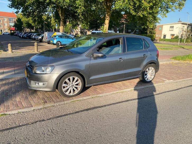 Volkswagen Polo 1.2 TSI Climatronic 6 bak R6, Auto's, Volkswagen, Particulier, Polo, ABS, Airbags, Airconditioning, Apple Carplay