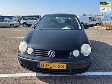 Volkswagen Polo 1.4- Comfortline AIRCO BJ 1-2003 APK 6-2026 beschikbaar voor biedingen