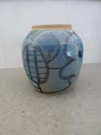 VAAS UNICA KERAMIEK GESIGNEERD, Overige materialen, Blauw, Ophalen of Verzenden, Zo goed als nieuw