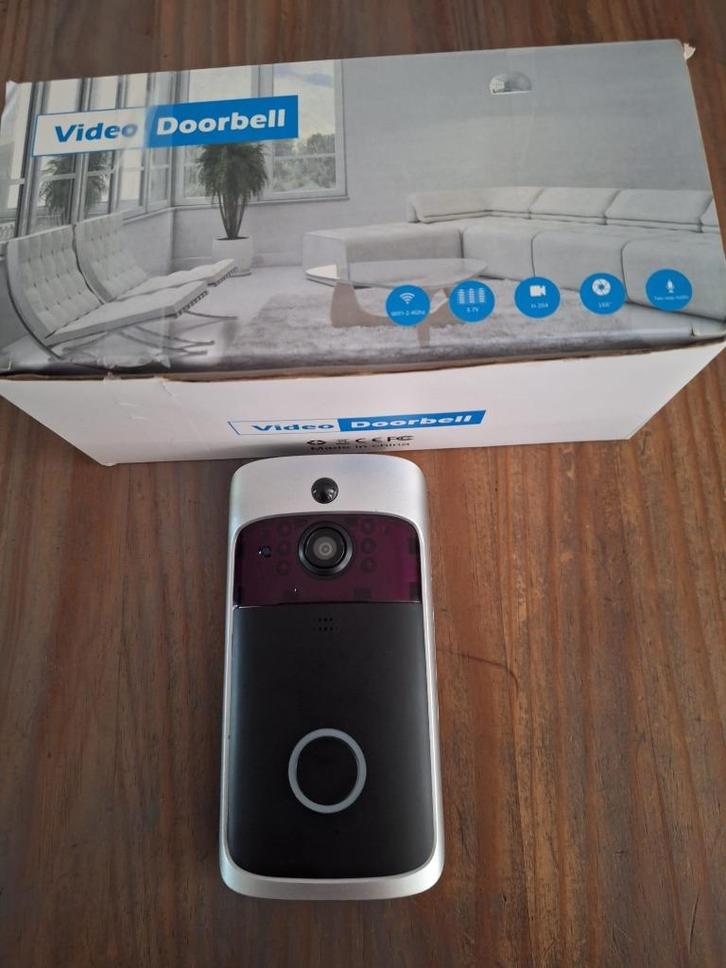 Videodeurbel T-ring, Huis en Inrichting, Deurbellen, Zo goed als nieuw, Ingebouwde camera, Compatibel met smartphone, Terugspreekfunctie