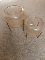 twee glazen bloempotten glas op goudkleurige standaard, Ophalen of Verzenden, Gebruikt