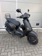 Vespa Sprint Notte Black 2018 met schade, Ophalen, Gebruikt, Vespa S