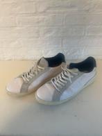 Pall mall 44, Ophalen, Gedragen, Pall Mall