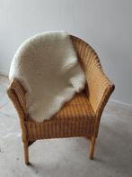 Rotan leunstoel, Huis en Inrichting, Stoelen, Ophalen, Bruin, Riet of Rotan, Zo goed als nieuw