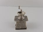 Zilveren miniatuur Koffiemolen                          Z129, Ophalen of Verzenden, Zilver