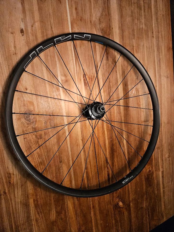 Shimano Deore WH-MT601 MTB Achterwiel, Fietsen en Brommers, Fietsonderdelen, Nieuw, Mountainbike, Wiel, Ophalen of Verzenden