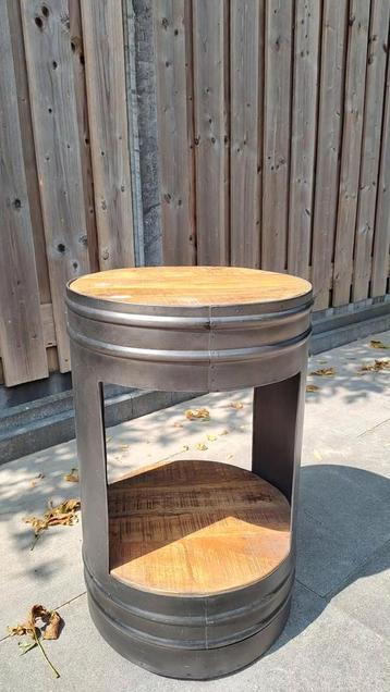 Unieke Salontafel van The Living Store – Massief Mangohout  beschikbaar voor biedingen