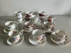 11 Engelse kopjes  porselein  100% gaaf  €2,50 p/st, Ophalen of Verzenden
