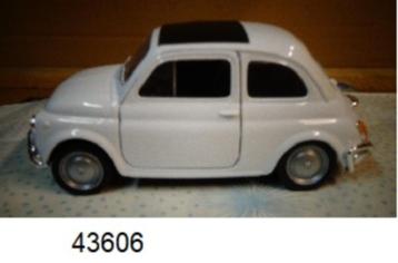 NIEUW 1:32 FIAT 500 (2008) modelauto kleur Wit in doos beschikbaar voor biedingen