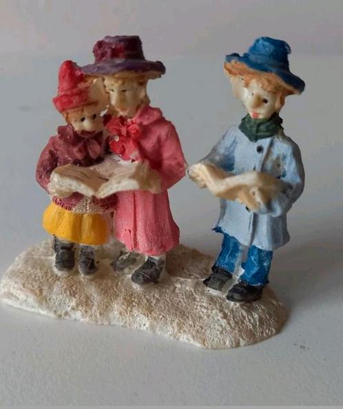 Kerstfiguren kinderkoortje voor Kerstdorp, Diversen, Kerst, Ophalen of Verzenden