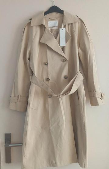 Yaya trenchcoat(overgangsjas)  mt 36 past 38 nieuw! beschikbaar voor biedingen
