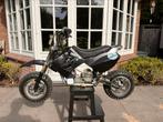 Zelfbouw minibike met intergraalhelm, Fietsen en Brommers, Minibikes, Midibikes en Pitbikes, Ophalen, Gebruikt, Dirtbike, Chinees