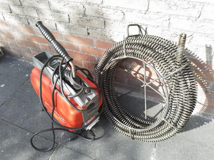 Ontstopper R600 rioolreiniger ontstoppingsveer 15-20mtr, Doe-het-zelf en Verbouw, Gereedschap | Handgereedschap, Gebruikt, Ophalen