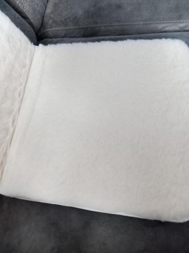 Wollen Stoelkussen - Nieuw in Verpakking!, Huis en Inrichting, Banken | Bankstellen, Nieuw, Minder dan 150 cm, 75 tot 100 cm, Ophalen of Verzenden