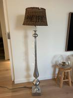 Riviera Maison rattan Pacific vloer lamp, Huis en Inrichting, Lampen | Vloerlampen, Ophalen of Verzenden, Zo goed als nieuw, Overige materialen