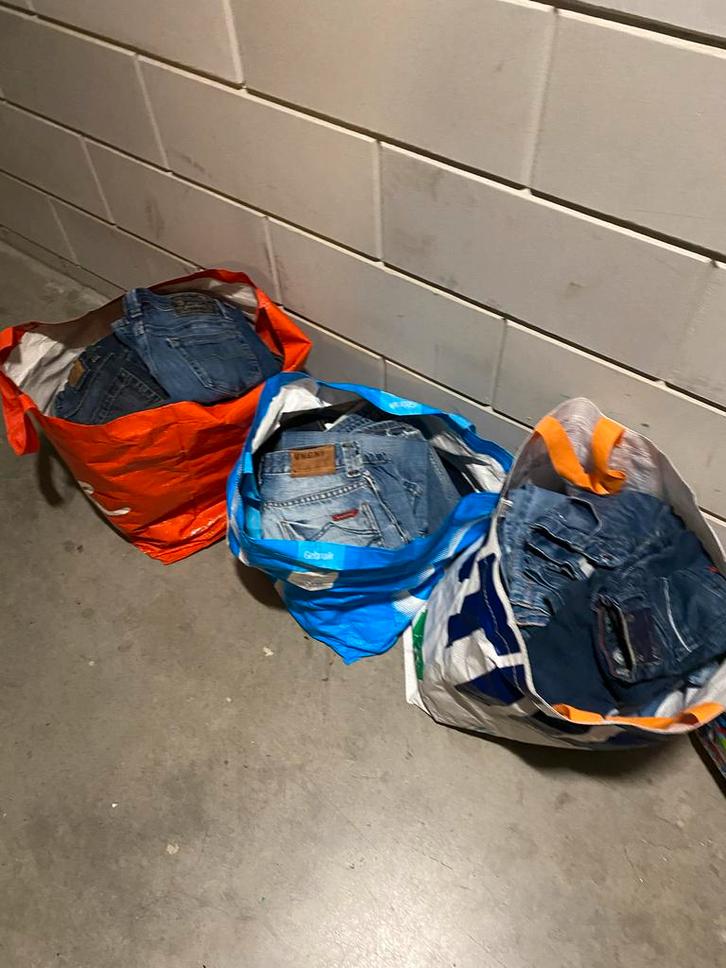 Grote partij spijkerbroeken (70+), Kleding | Heren, Spijkerbroeken en Jeans, Gedragen, Ophalen