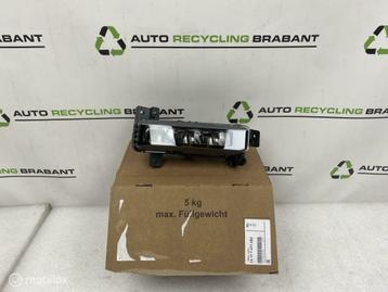 LED Mistlamp Rechts BMW 2 Serie F45 LCI NIEUW 63177471082 beschikbaar voor biedingen