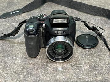 Fujifilm finepix S5800 8.0 megapixel body beschikbaar voor biedingen