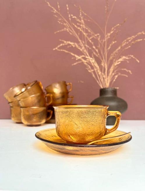 Vintage kop&schotel, Huis en Inrichting, Keuken | Servies, Kop(pen) en/of Schotel(s), Overige stijlen, Ophalen of Verzenden