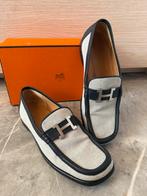Hermes originele Mocassins Loafers beige d-blauw | maat 39, Beige, Ophalen of Verzenden, Zo goed als nieuw, Espadrilles of Moccasins