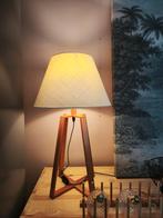 Houten lamp met warme lampenkap, Ophalen, Hout, Zo goed als nieuw, Minder dan 100 cm