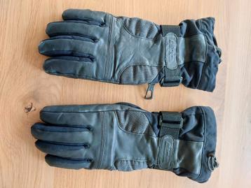 Dames Motorhandschoenen - Goede Staat beschikbaar voor biedingen