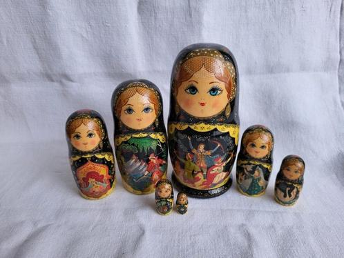 Sprookjes Matroesjka 7 delig, Verzamelen, Poppetjes en Figuurtjes, Zo goed als nieuw, Ophalen of Verzenden