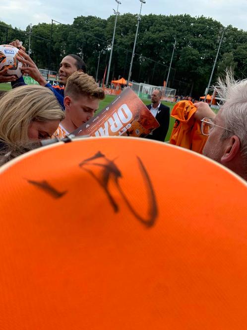Gesigneerd virgil van dijk shirt, Verzamelen, Sportartikelen en Voetbal, Nieuw, Shirt, Buitenlandse clubs, Ophalen of Verzenden