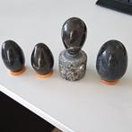 4 mooie zwarte mineraal eieren, Ophalen of Verzenden, Mineraal