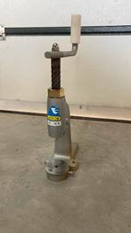 Astor A51 knopen pers machine, Ophalen, Gebruikt, Minder dan 70 cm