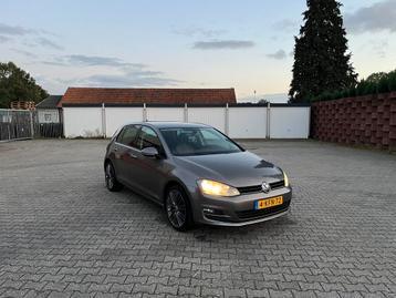 VW Golf 1.4 DSG 90KW Navi/Cruise/PDC met aandachtspunten beschikbaar voor biedingen