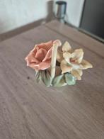 Porseleinen mandje met bloemen, Ophalen of Verzenden, Zo goed als nieuw, Overige typen