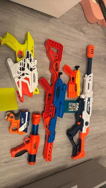 Nerf pistolen beschikbaar voor biedingen