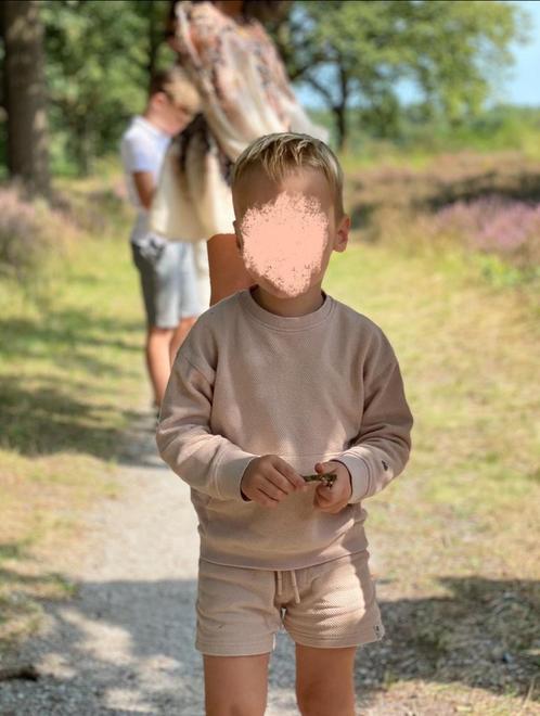 Erg mooie Daily7 trui (104), Kinderen en Baby's, Kinderkleding | Maat 104, Gebruikt, Jongen, Trui of Vest, Ophalen of Verzenden