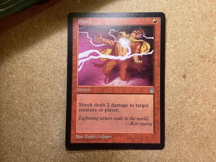 1x Shock (Near Mint), Hobby en Vrije tijd, Verzamelkaartspellen | Magic the Gathering, Zo goed als nieuw, Losse kaart, Ophalen of Verzenden