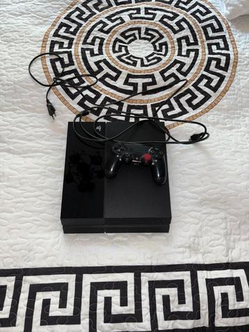 Playstation 4 + 1 controller & 16 games (o.a FIFA & NBA 2K) beschikbaar voor biedingen