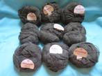 9 nieuwe bollen Scheepjes Voluma antraciet 15% kid mohair, Ophalen of Verzenden, Nieuw, Breien of Haken, Wol of Garen